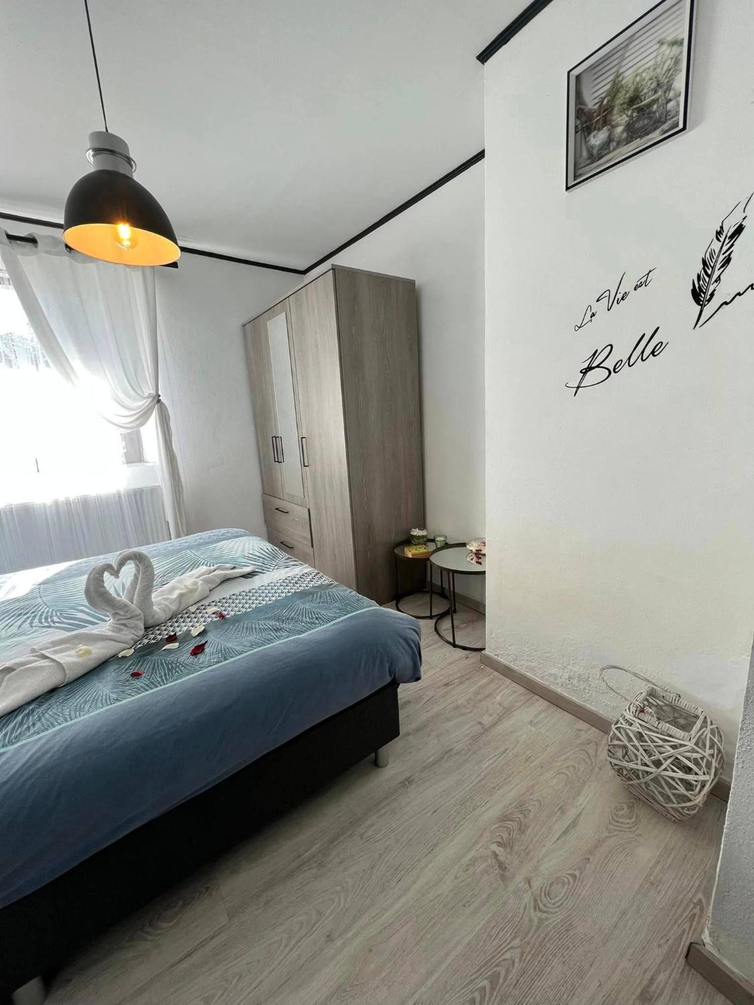 Le Clos Fleuri Fauvillers Εξωτερικό φωτογραφία
