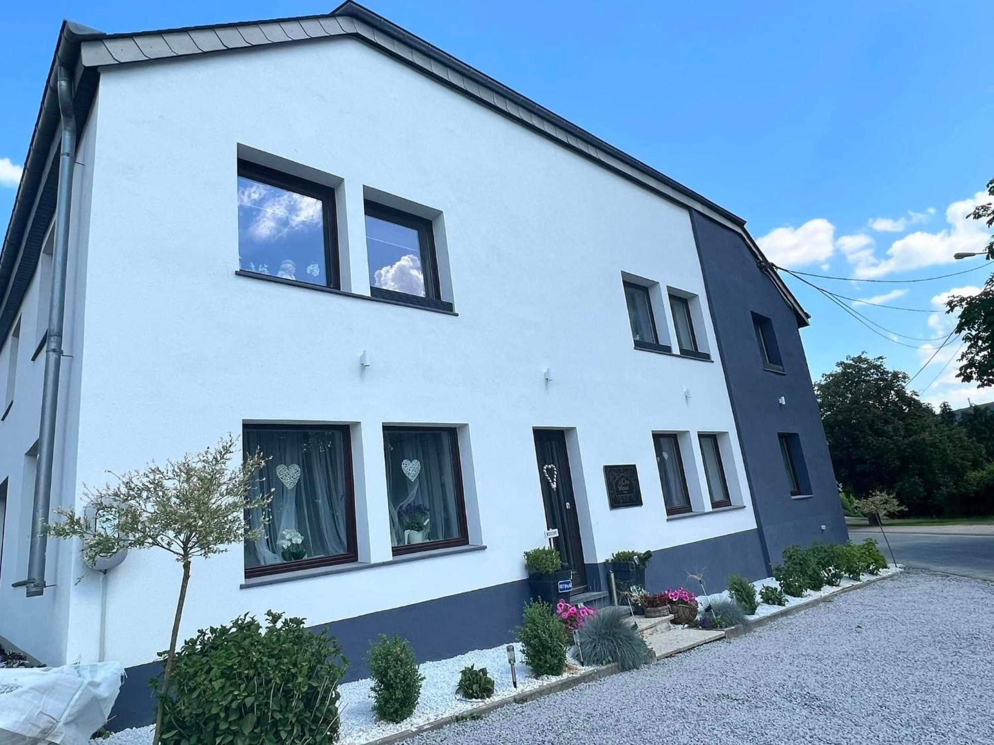 Le Clos Fleuri Fauvillers Εξωτερικό φωτογραφία
